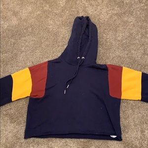 Cropped hoodie